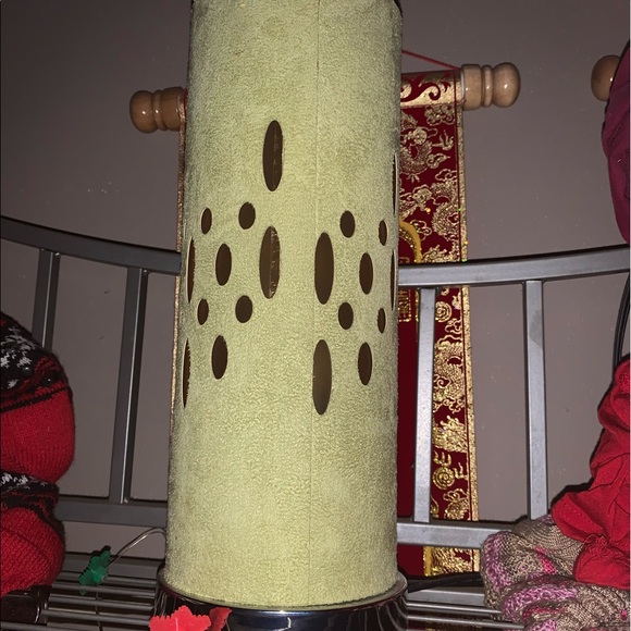 Cute lil’ accent lamp. Faux suede. - Picture 2 of 4